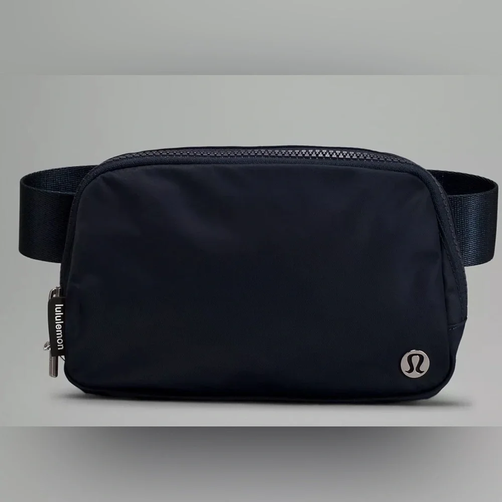 NWOT Lululemon Everywhere Belt Bag 1L